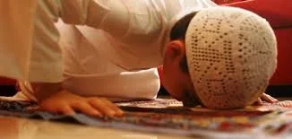 وتبقى الصلاة.. عهد الله الذي لا ينقطع